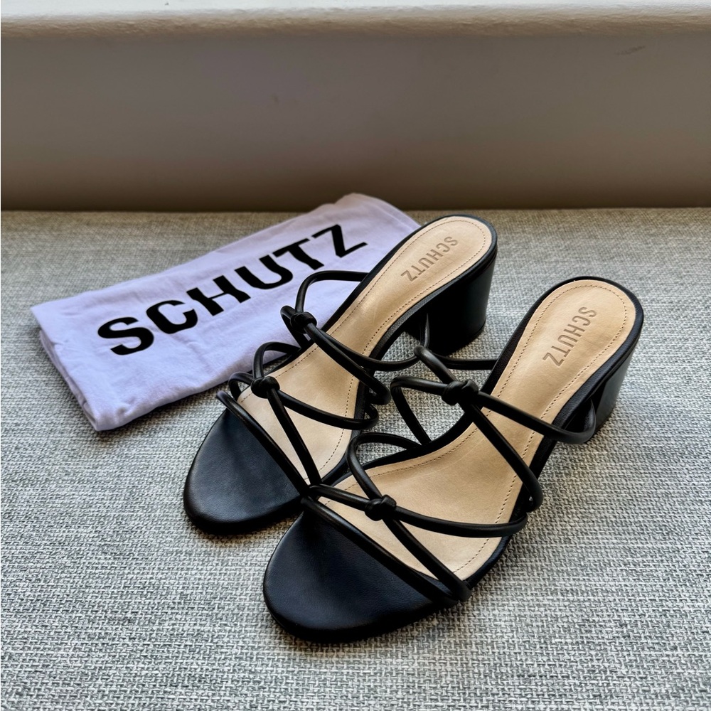 SCHUTZ Black Strappy Heels Elegant Design